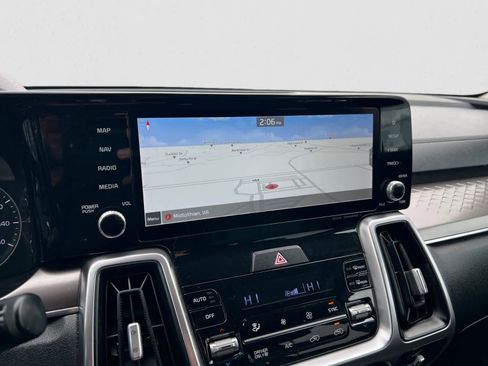 Certified 2022 Kia Sorento S image 22