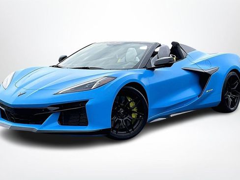 Used 2023 Chevrolet Corvette Z06 w/ Stealth Interior Trim Package image 3