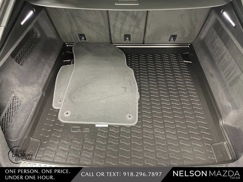 Used 2019 Audi Q8 Premium Plus w/ Premium Plus image 36