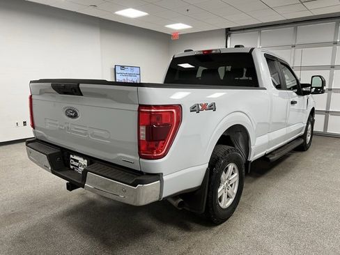 Used 2022 Ford F150 XLT w/ Trailer Tow Package image 11