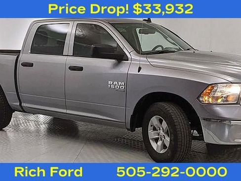 Used 2022 RAM 1500 Classic SLT w/ Electronics Group image 1