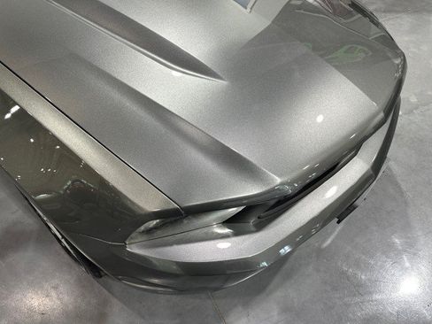 Used 2011 Ford Mustang GT RWD image 13