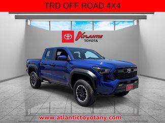 Used 2024 Toyota Tacoma TRD Off-Road AWD/4WD video 1