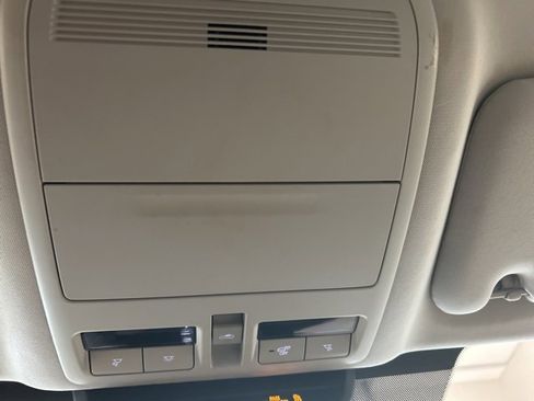 Used 2024 MAZDA CX-90 3.3 Turbo w/ Premium Package image 13