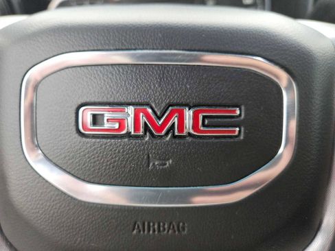 Used 2020 GMC Sierra 1500 Elevation w/ Elevation Value Package image 17