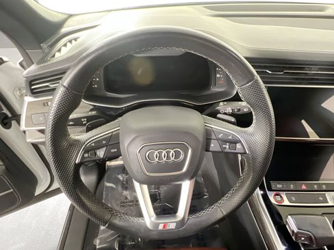 Used 2021 Audi SQ8 Premium Plus w/ Driver Assistance Package image 11