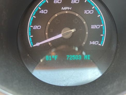 Used 2010 Chevrolet Malibu LS FWD image 12