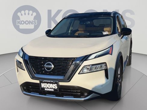 Used 2021 Nissan Rogue Platinum FWD image 5