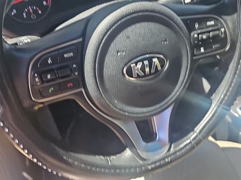 Used 2018 Kia Optima EX w/ Technology Package FWD image 4