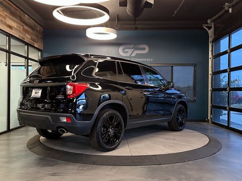 Used 2019 Honda Passport Sport image 3