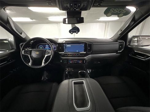 Certified 2022 Chevrolet Silverado 1500 LTZ w/ LTZ Premium Package image 21