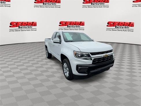 Used 2022 Chevrolet Colorado LT w/ Fleet Safety Package image 4