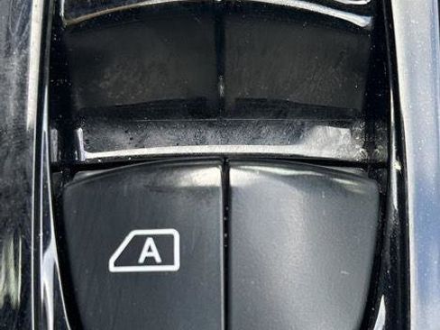 Used 2023 Nissan Altima 2.5 SV image 6