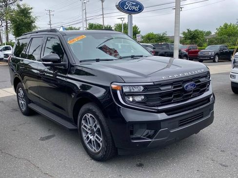 New 2026 Ford Expedition Active AWD/4WD image 1