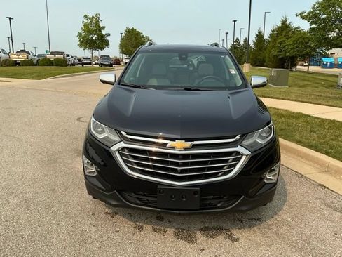 Used 2020 Chevrolet Equinox Premier FWD image 9