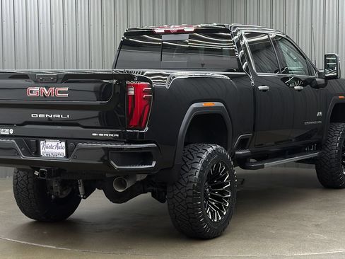 Used 2026 GMC Sierra 3500 Denali w/ Denali Reserve Package AWD/4WD image 5