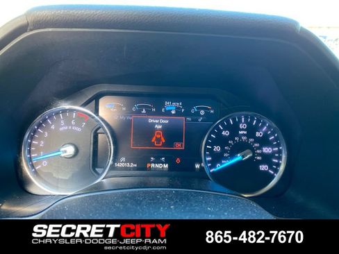 Used 2018 Ford Expedition Platinum AWD/4WD image 18