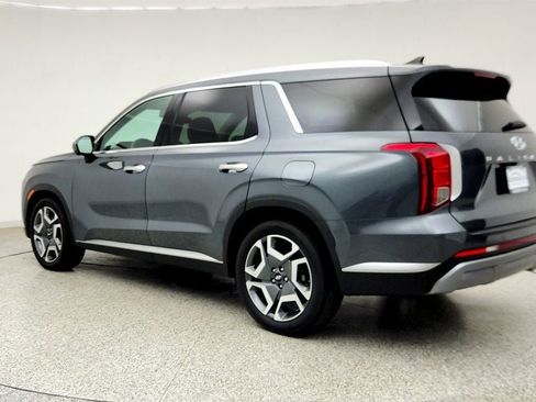 Used 2024 Hyundai Palisade SEL FWD image 7