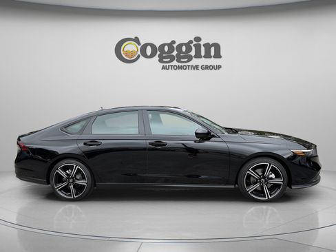 New 2026 Honda Accord Sport image 7