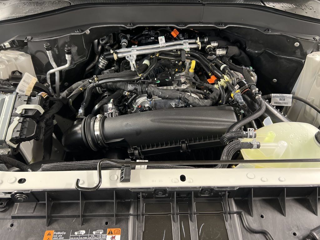 New 2026 Ford Explorer Active w/ Active Comfort Package AWD/4WD image 33