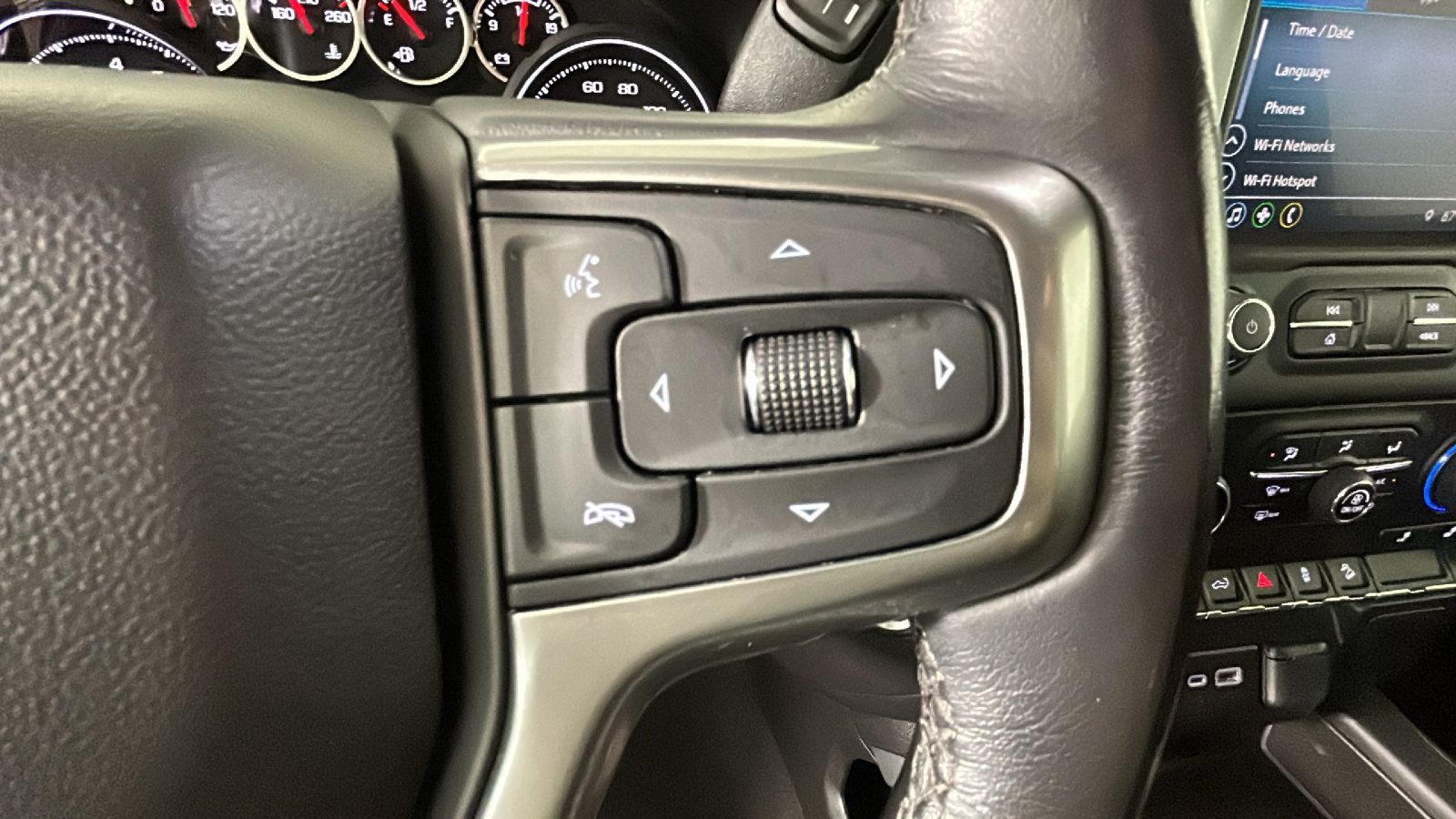 Used 2022 Chevrolet Silverado 2500 LT w/ Z71 Sport Edition AWD/4WD image 21