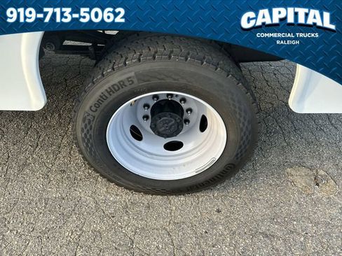 New 2024 Ford F550 4x4 Regular Cab Super Duty image 13