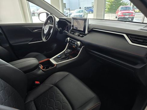 Used 2024 Toyota RAV4 Adventure image 45