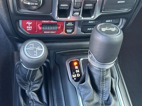 New 2026 Jeep Wrangler Unlimited Rubicon image 27