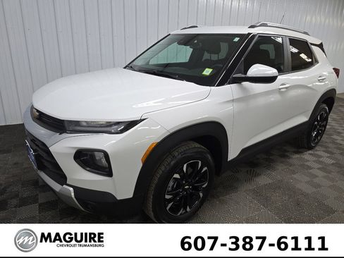 Used 2023 Chevrolet TrailBlazer LT w/ Convenience Package AWD/4WD image 8