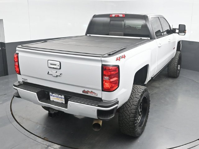 Used 2018 Chevrolet Silverado 2500 High Country w/ Duramax Plus Package AWD/4WD image 39