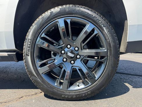Used 2018 Cadillac Escalade Platinum AWD/4WD image 13