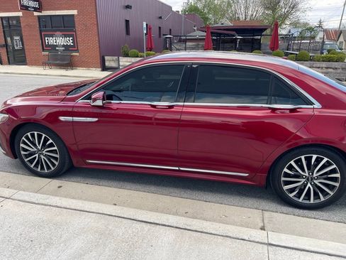 Used 2017 Lincoln Continental Select w/ Climate Package image 6