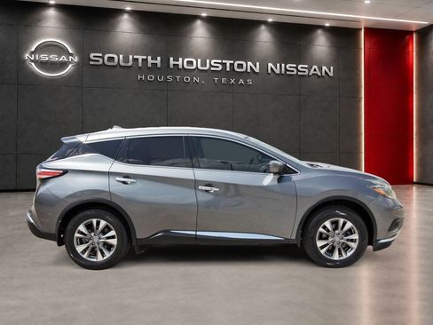 Used 2018 Nissan Murano SL w/ Cargo Package FWD image 5