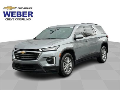 Used 2023 Chevrolet Traverse LT