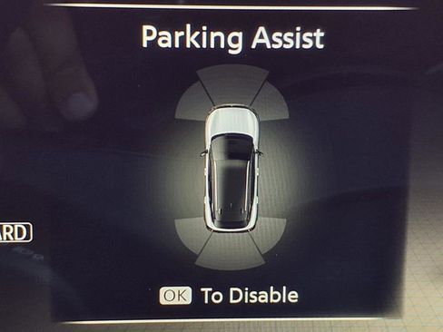 New 2025 Nissan Kicks SR image 18