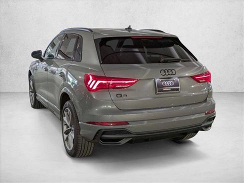 New 2025 Audi Q3 2.0T Premium image 8