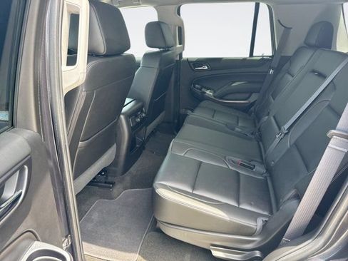 Used 2017 Chevrolet Tahoe LT w/ Luxury Package RWD image 15