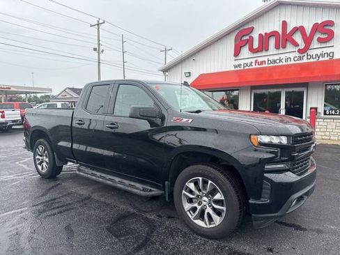 Used 2019 Chevrolet Silverado 1500 RST AWD/4WD image 1
