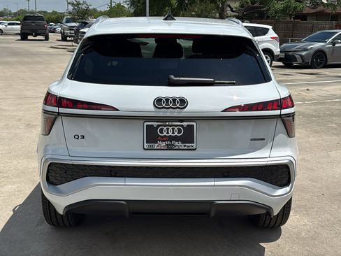 New 2026 Audi Q3 quattro 2.0T AWD/4WD image 6