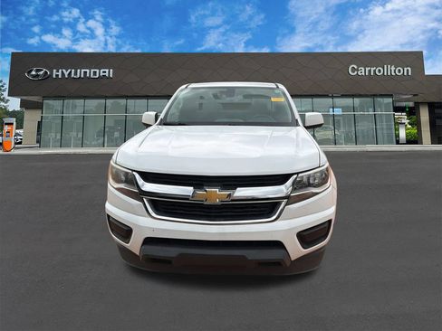 Used 2018 Chevrolet Colorado LT w/ Safety Package RWD image 2