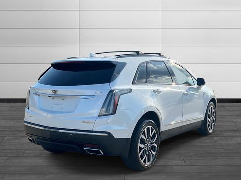 Used 2021 Cadillac XT5 Sportv w/ LPO, Floor Liner Package AWD/4WD image 5