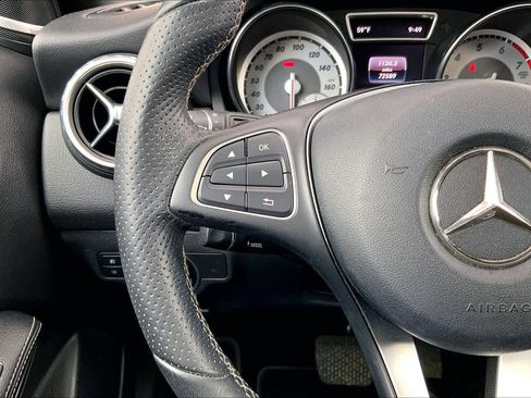 Used 2016 Mercedes-Benz GLA 250 4MATIC image 24