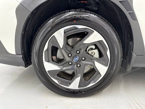 Used 2025 Subaru Crosstrek 2.5i Limited image 9