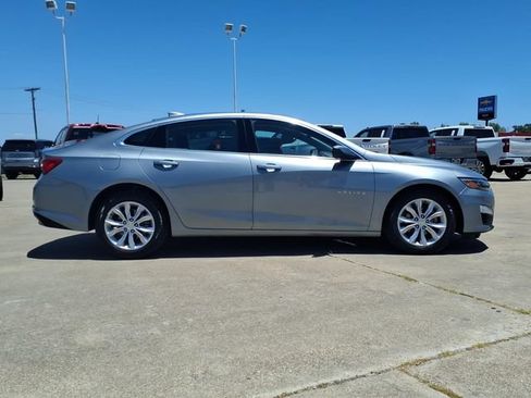 Used 2024 Chevrolet Malibu LT FWD image 4