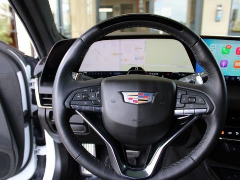 Used 2025 Cadillac CT5 Sport RWD image 16