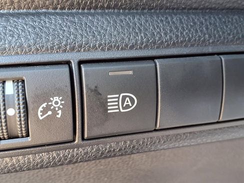 Used 2024 Toyota Corolla SE image 24