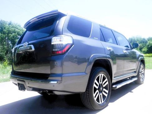 Used 2014 Toyota 4Runner Limited AWD/4WD image 7