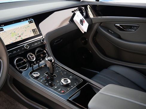 New 2025 Bentley Continental GT image 16