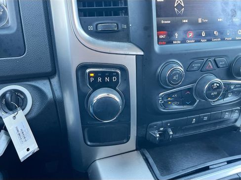Used 2018 RAM 1500 Lone Star RWD image 16