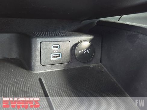 Used 2023 Ford Escape ST-Line Select w/ Tech Pack #1 AWD/4WD image 9